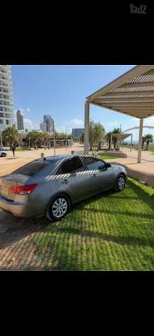 פורטה  LX אוט׳ 1.6 (130 כ״ס) [2009-2013]