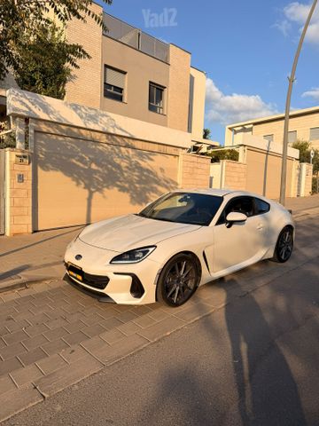 מודעת רכב סובארו BRZ