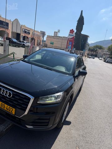 מודעת רכב אאודי Q2