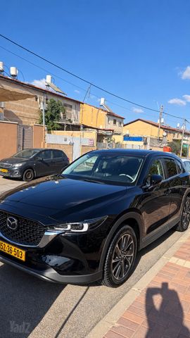 מודעת רכב מאזדה CX-5