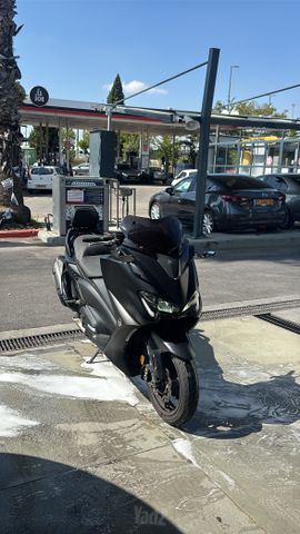 מודעת רכב ימאהה TMAX 560