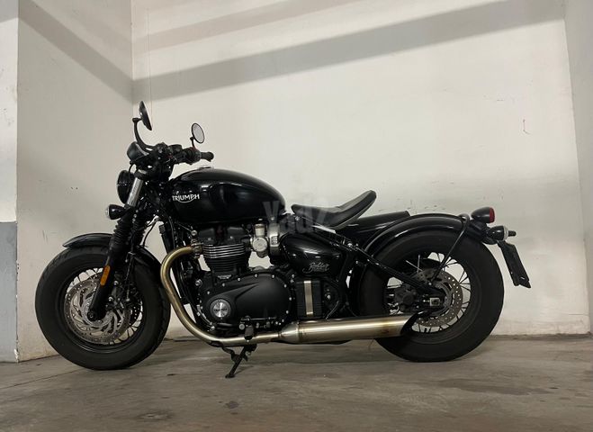 מודעת רכב טריומף Bonneville Bobber Black
