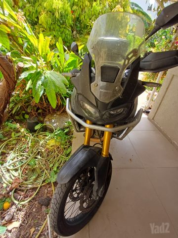 מודעת רכב הונדה XRV750 אפריקה טווין