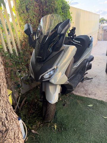 מודעת רכב הונדה FORZA250