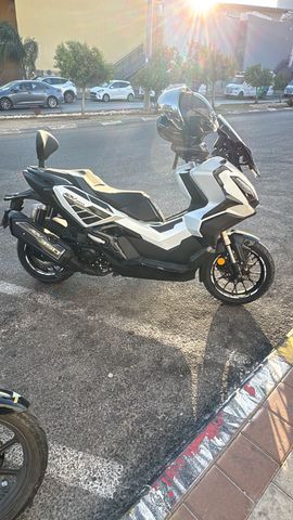 מודעת רכב הונדה ADV350