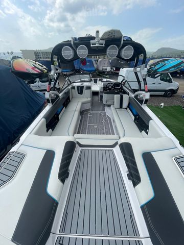 מודעת רכב NAUTIQUE