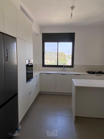 דרך הבנים 3