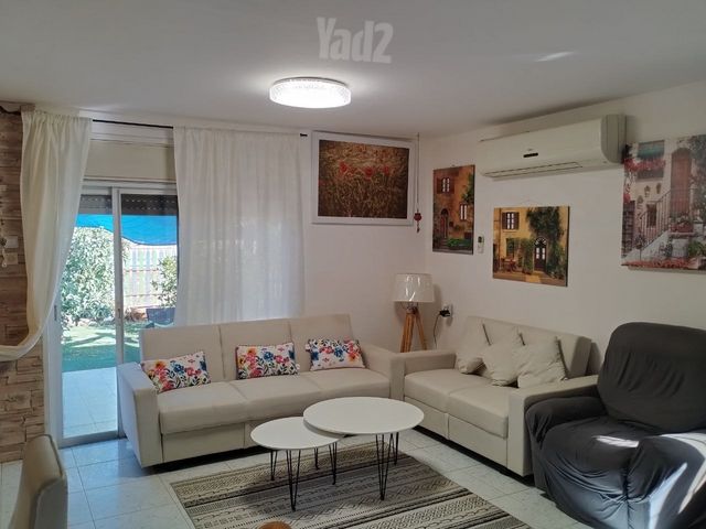 סלעית 46