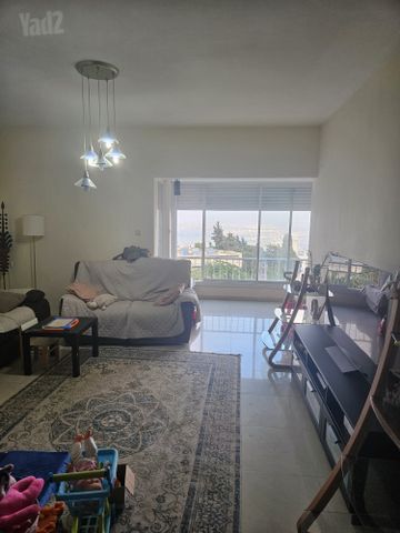 החשמונאים 1