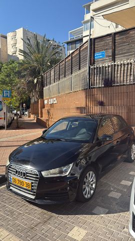 מודעת רכב אאודי A1