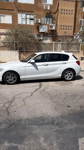 מודעת רכב ב מ וו סדרה 1