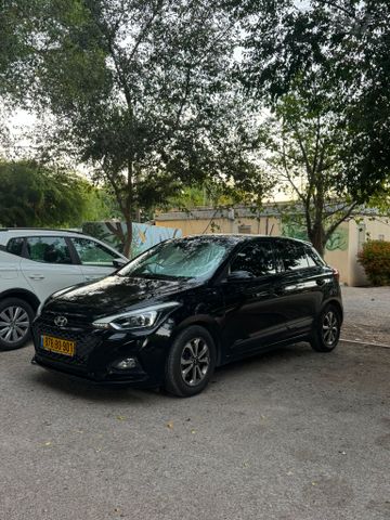 מודעת רכב יונדאי i20