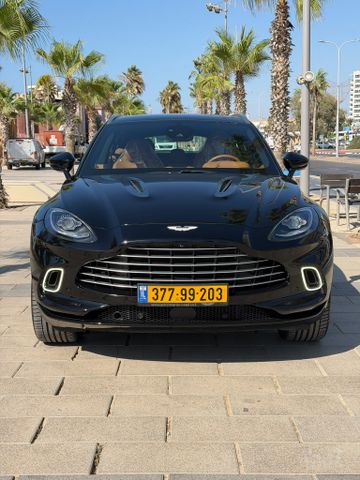 מודעת רכב אסטון מרטין DBX 1