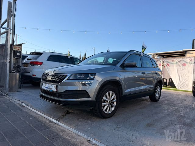 מודעת רכב סקודה קארוק