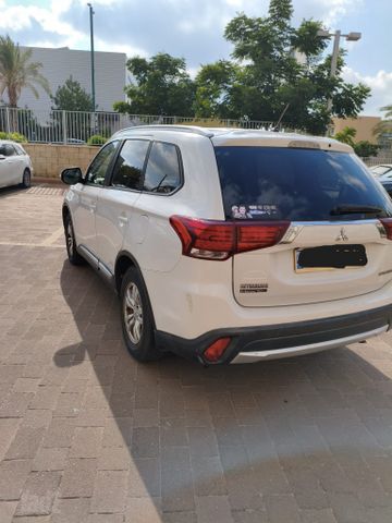 מודעת רכב מיצובישי אאוטלנדר