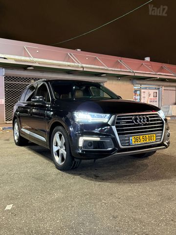 מודעת רכב אאודי Q7