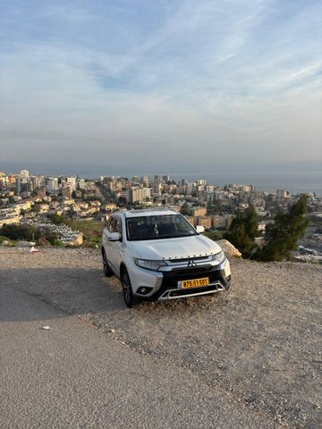 מודעת רכב מיצובישי אאוטלנדר