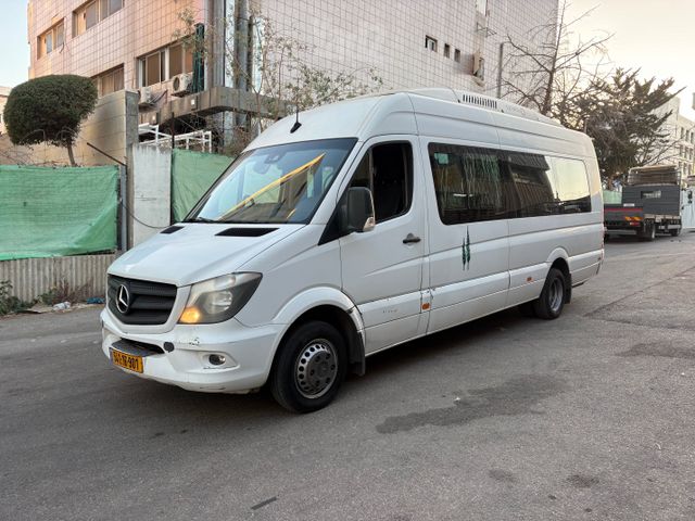מודעת רכב מיניבוסים ורכבי הסעות