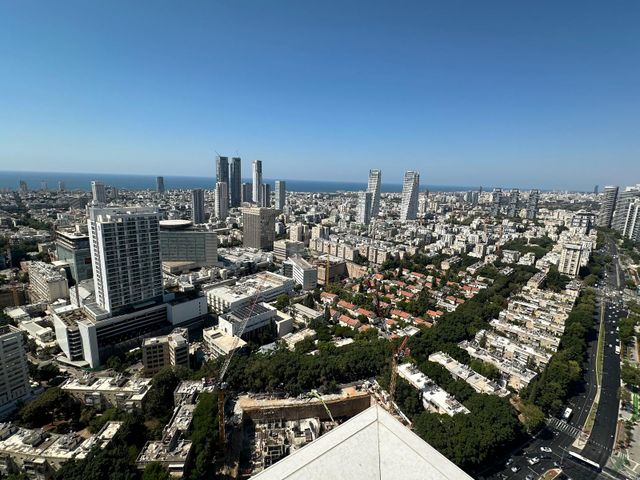 דירה, דרך מנחם בגין 144, מונטיפיורי, הרכבת, תל אביב יפו