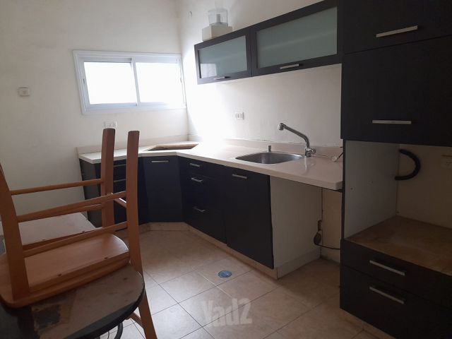 Givatayim, Israel 9