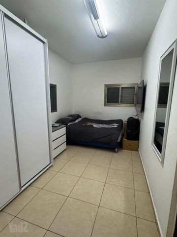 Rehovot, Israel 7