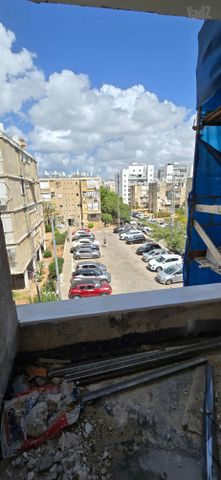 Holon, Israel 2