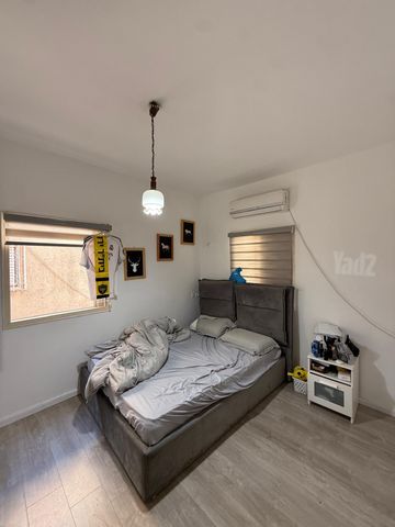 Holon, Israel 7