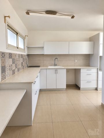 דירה, קרית ים