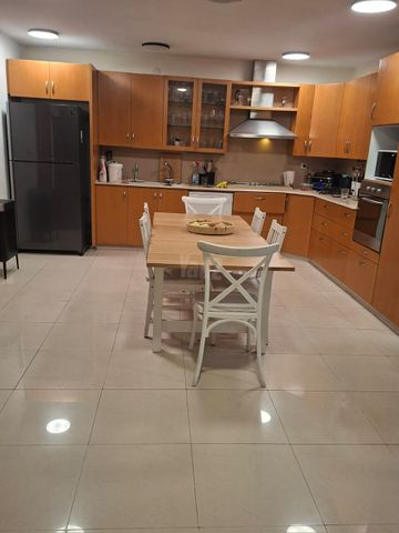 Petah Tikva, Israel 2