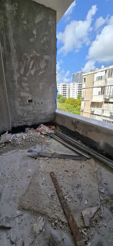 Holon, Israel 3