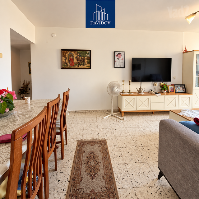 Holon, Israel 2