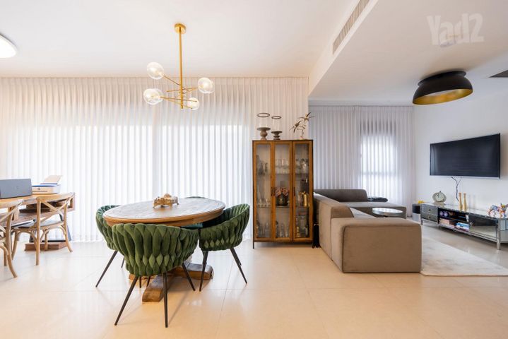 Ramat Gan, Israel 8