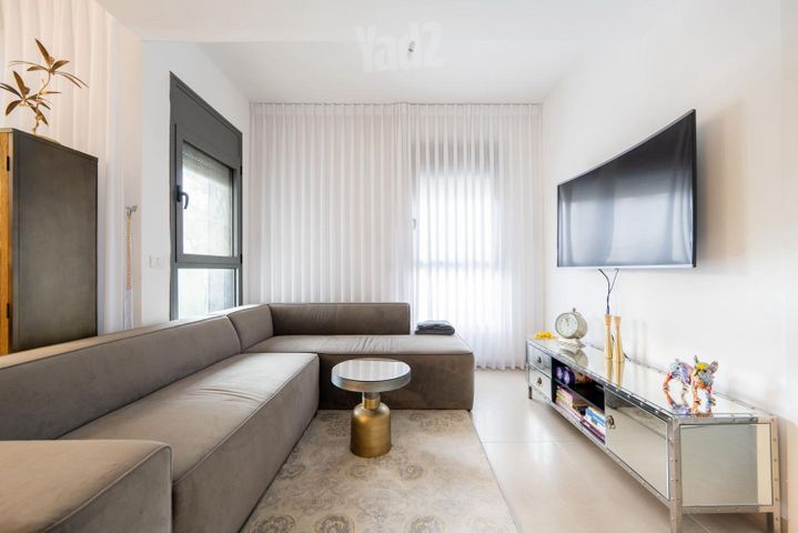 Ramat Gan, Israel 9
