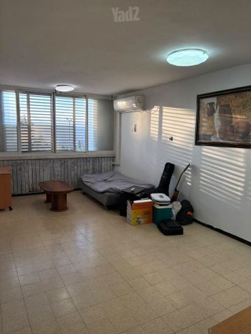 גבעתי 