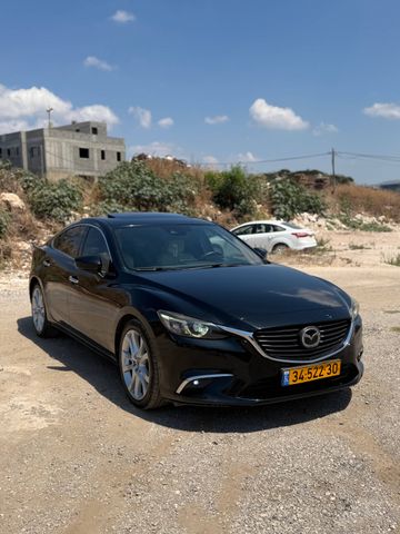 מודעת רכב מאזדה 6