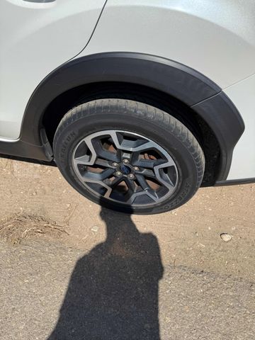 מודעת רכב סובארו XV