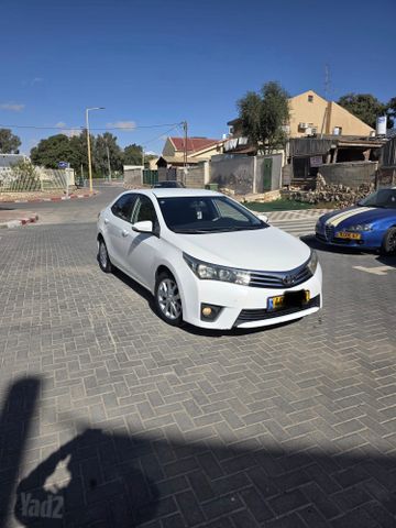 מודעת רכב טויוטה קורולה