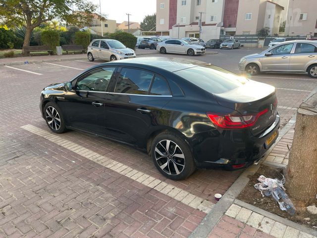 מודעת רכב רנו מגאן