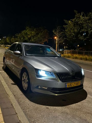 מודעת רכב סקודה סופרב