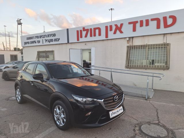 מודעת רכב מאזדה CX-3