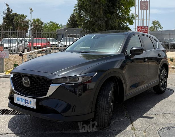 מודעת רכב מאזדה CX-5