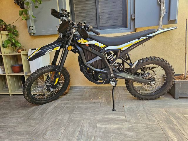מודעת רכב סורון ULTRA BEE T