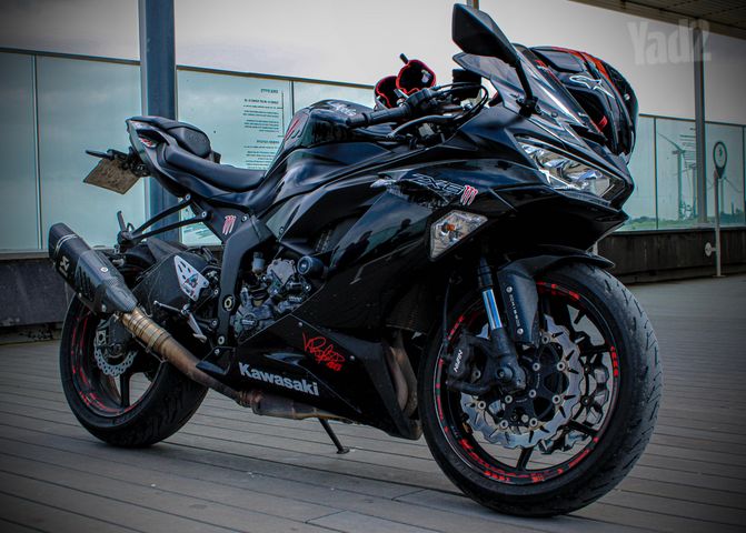 מודעת רכב קאוואסאקי ZX-6R