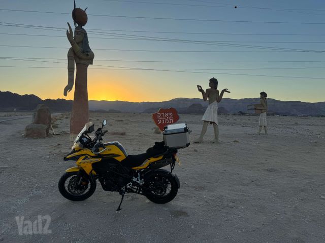 מודעת רכב בנלי TRK502X