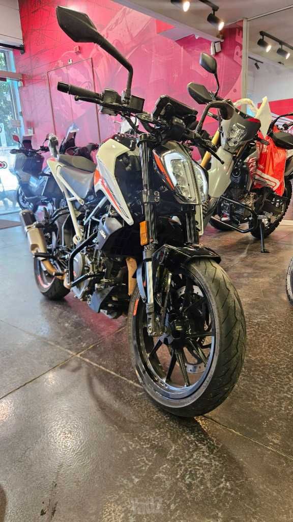 מודעת רכב KTM Naked Duke 390