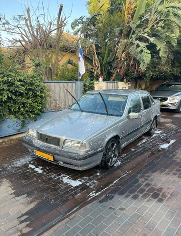 מודעת רכב וולוו