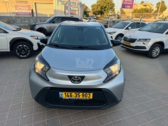 מודעת רכב טויוטה אייגו X