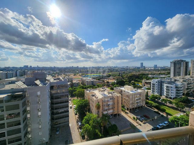 אנה פרנק 29
