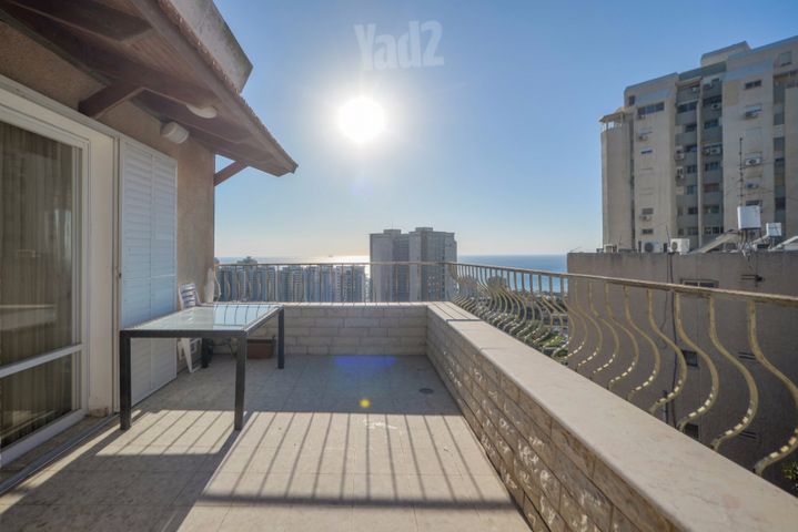 Haifa, Israel 6