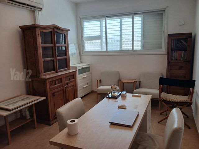 Givatayim, Israel 6